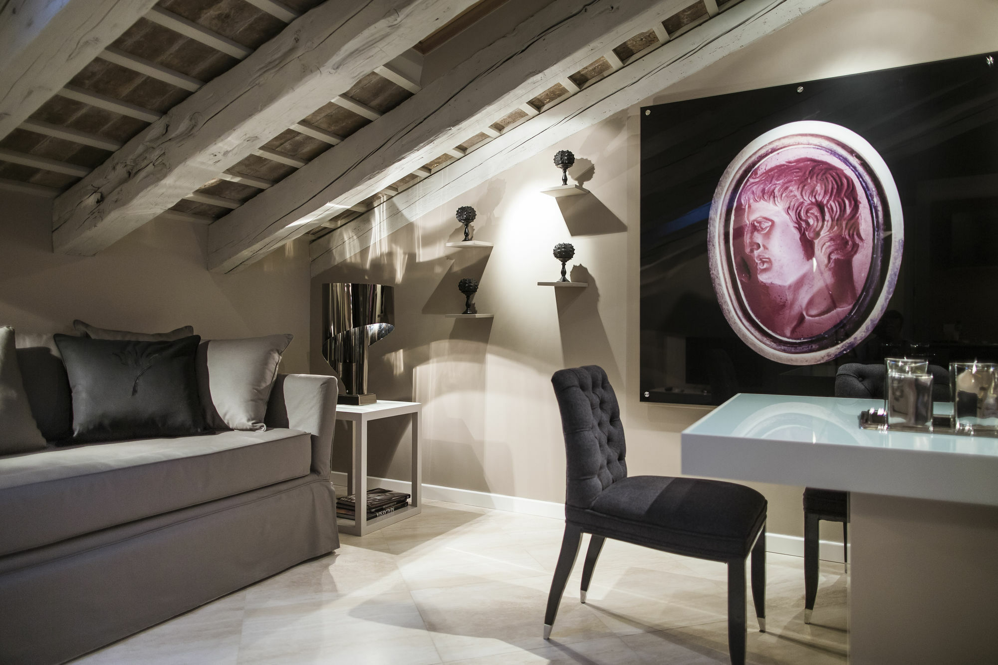 Seven Historical Suites Триест Экстерьер фото