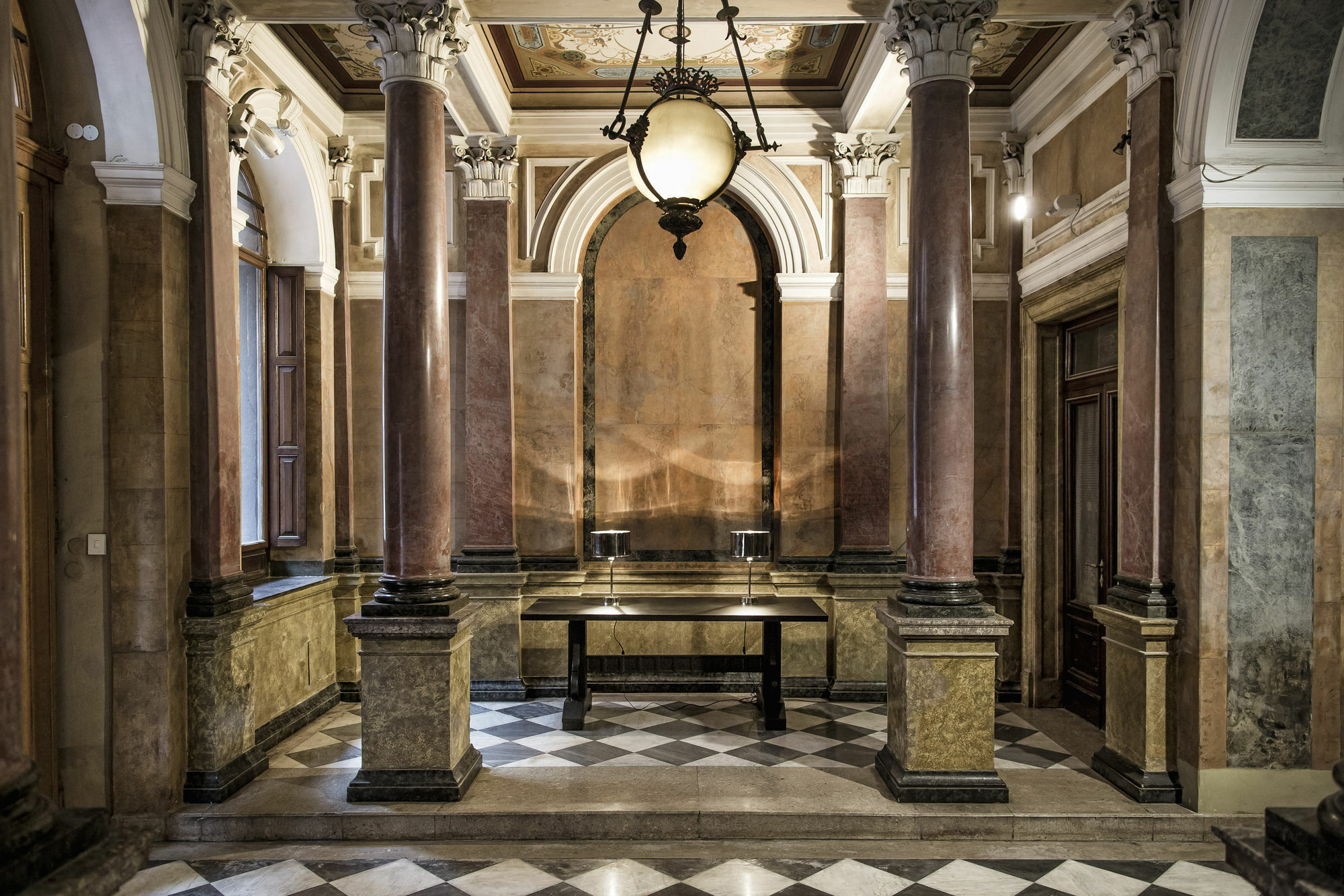 Seven Historical Suites Триест Экстерьер фото